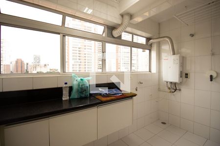 Apartamento à venda com 83m², 2 quartos e 2 vagas Apartamento à venda com 83m², 2 quartos e 2 vagasÁrea de Serviço