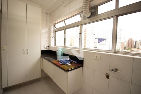 Apartamento à venda com 83m², 2 quartos e 2 vagas Apartamento à venda com 83m², 2 quartos e 2 vagasÁrea de Serviço