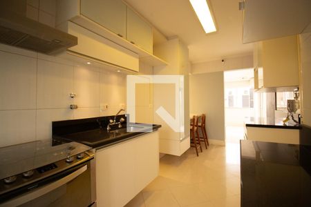 Apartamento à venda com 83m², 2 quartos e 2 vagas Apartamento à venda com 83m², 2 quartos e 2 vagasCozinha