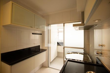 Apartamento à venda com 83m², 2 quartos e 2 vagas Apartamento à venda com 83m², 2 quartos e 2 vagasCozinha