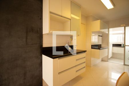 Apartamento à venda com 83m², 2 quartos e 2 vagas Apartamento à venda com 83m², 2 quartos e 2 vagasCozinha