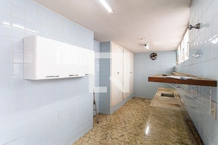Casa à venda com 281m², 3 quartos e 4 vagasCozinha