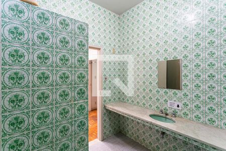 Casa à venda com 281m², 3 quartos e 4 vagasBanheiro Social