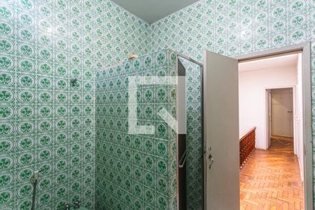 Casa à venda com 281m², 3 quartos e 4 vagasBanheiro Social