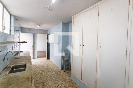 Casa à venda com 281m², 3 quartos e 4 vagasCozinha