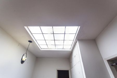 Casa à venda com 281m², 3 quartos e 4 vagasClaraboia do Corredor