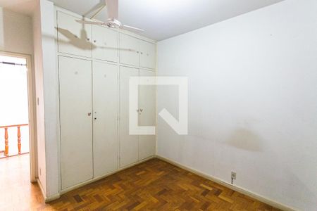 Casa à venda com 281m², 3 quartos e 4 vagasQuarto 2