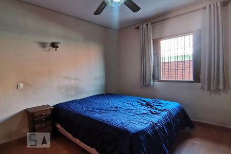 Casa à venda com 240m², 2 quartos e 2 vagasQuarto-2