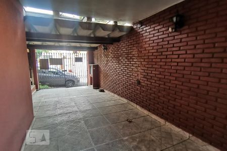 Casa à venda com 240m², 2 quartos e 2 vagasGaragem