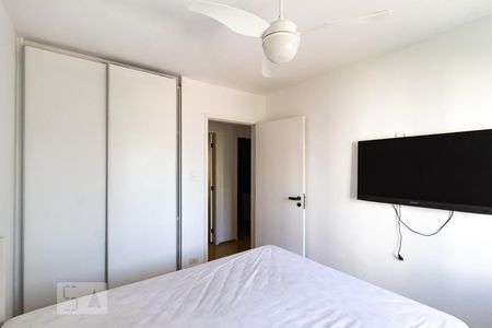 Quarto de apartamento para alugar com 2 quartos, 76m² em Cerqueira César, São Paulo