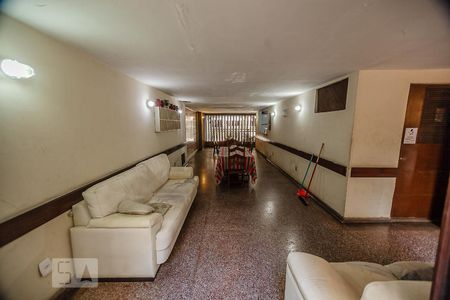 Apartamento à venda com 60m², 3 quartos e 1 vaga Apartamento à venda com 60m², 3 quartos e 1 vagaÁrea comum - Salão de festas