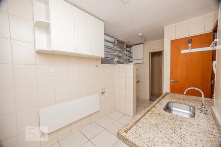 Apartamento à venda com 60m², 3 quartos e 1 vaga Apartamento à venda com 60m², 3 quartos e 1 vagaCozinha