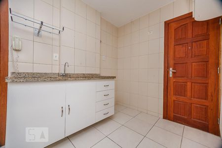 Apartamento à venda com 60m², 3 quartos e 1 vaga Apartamento à venda com 60m², 3 quartos e 1 vagaCozinha