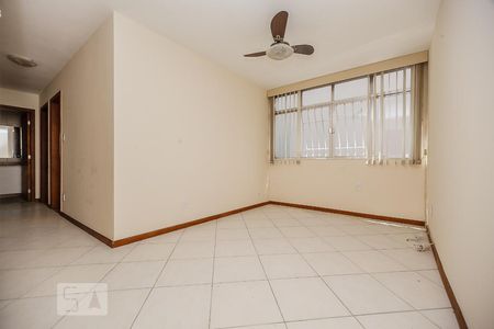 Apartamento à venda com 60m², 3 quartos e 1 vaga Apartamento à venda com 60m², 3 quartos e 1 vagaSala