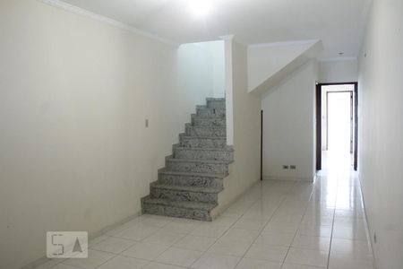 Sala de casa à venda com 3 quartos, 150m² em Vila Basileia, São Paulo