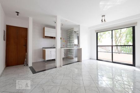 Apartamento para alugar com 65m², 2 quartos e 1 vaga Apartamento para alugar com 65m², 2 quartos e 1 vagaSala