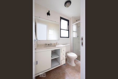 Apartamento para alugar com 65m², 2 quartos e 1 vaga Apartamento para alugar com 65m², 2 quartos e 1 vagaSuíte - Banheiro