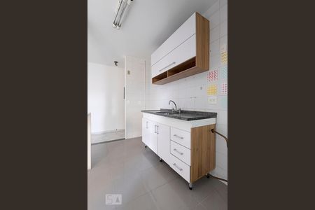 Apartamento para alugar com 65m², 2 quartos e 1 vaga Apartamento para alugar com 65m², 2 quartos e 1 vagaCozinha