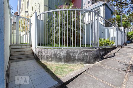 Apartamento para alugar com 90m², 3 quartos e 2 vagasFachada