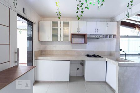 Apartamento para alugar com 90m², 3 quartos e 2 vagasCozinha - Armários