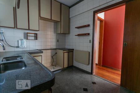 Apartamento para alugar com 115m², 3 quartos e 2 vagasCozinha