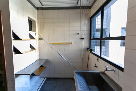 Apartamento para alugar com 115m², 3 quartos e 2 vagasÁrea de Serviço