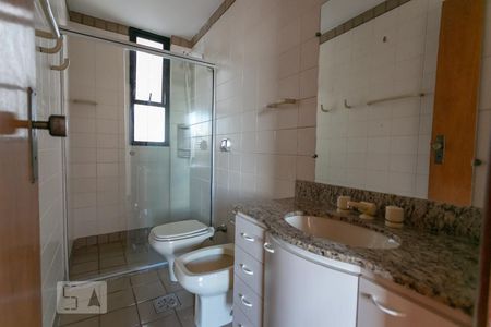 Apartamento para alugar com 115m², 3 quartos e 2 vagasBanheiro