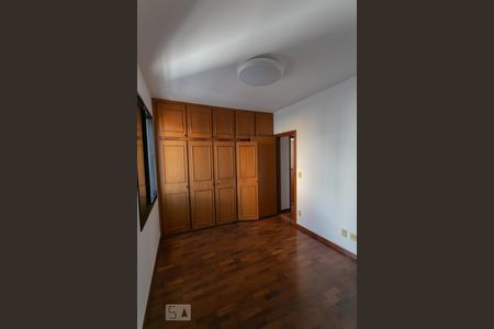 Apartamento para alugar com 115m², 3 quartos e 2 vagasQuarto 3 - Suíte