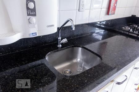 Apartamento à venda com 83m², 2 quartos e 1 vagaCozinha