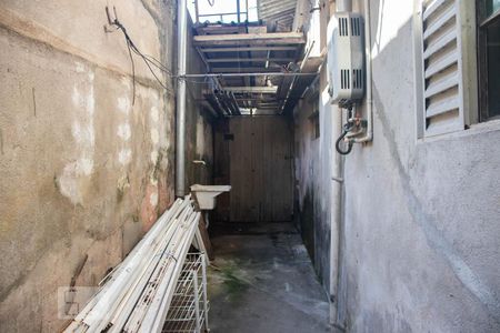 Casa para alugar com 27m², 1 quarto e sem vaga Casa para alugar com 27m², 1 quarto e sem vagaÁrea externa