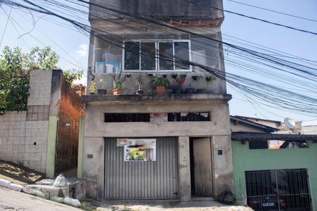 Casa para alugar com 27m², 1 quarto e sem vaga Casa para alugar com 27m², 1 quarto e sem vagaFachada