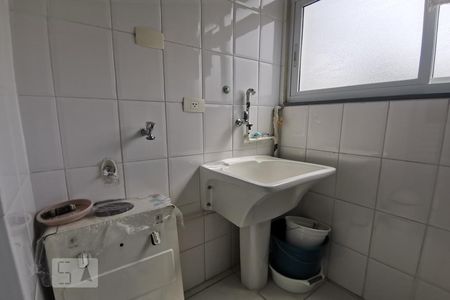 Apartamento para alugar com 55m², 2 quartos e 2 vagas Apartamento para alugar com 55m², 2 quartos e 2 vagasDetalhe da área de serviço