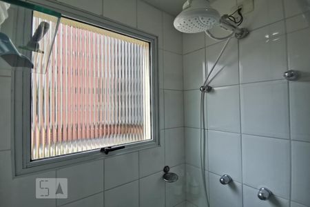 Apartamento para alugar com 55m², 2 quartos e 2 vagas Apartamento para alugar com 55m², 2 quartos e 2 vagasDetalhe do Banheiro da Suíte