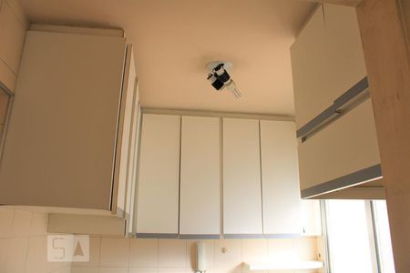 Apartamento para alugar com 32m², 1 quarto e 1 vagaCozinha - armários