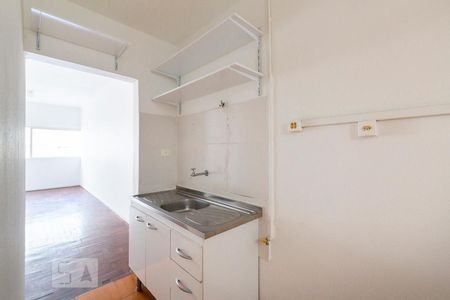 Studio para alugar com 31m², 1 quarto e sem vaga Studio para alugar com 31m², 1 quarto e sem vagaCozinha