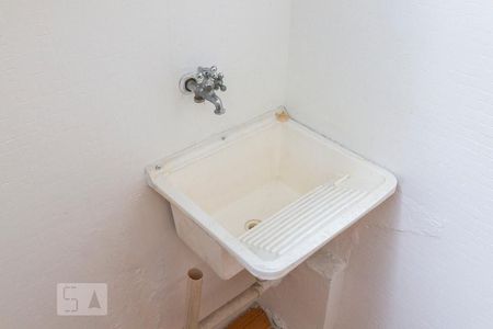 Studio para alugar com 31m², 1 quarto e sem vaga Studio para alugar com 31m², 1 quarto e sem vagaÁrea de Serviço