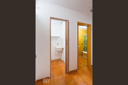 Entrada de kitnet/studio para alugar com 1 quarto, 31m² em Santa Cecília, São Paulo