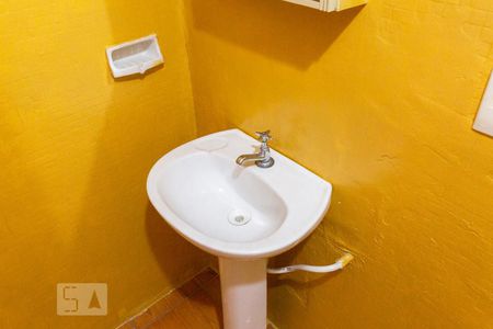 Studio para alugar com 31m², 1 quarto e sem vaga Studio para alugar com 31m², 1 quarto e sem vagaBanheiro