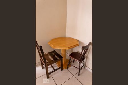 Detalhe de apartamento para alugar com 1 quarto, 42m² em Santana, Porto Alegre