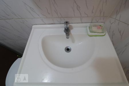 Apartamento à venda com 68m², 2 quartos e 1 vagaBanheiro Social - pia