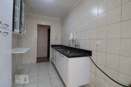 Apartamento à venda com 68m², 2 quartos e 1 vagaCozinha