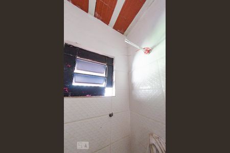 Casa à venda com 150m², 4 quartos e 2 vagasBanheiro