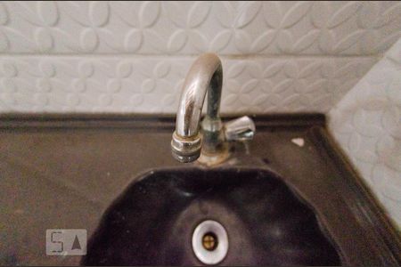 Casa à venda com 150m², 4 quartos e 2 vagasBanheiro