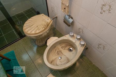 Casa para alugar com 380m², 5 quartos e 4 vagasBanheiro da Suíte 2