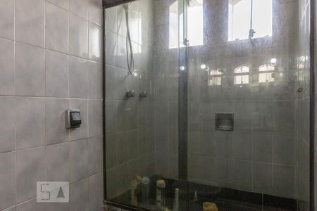 Casa para alugar com 380m², 5 quartos e 4 vagasBanheiro da Suíte 1