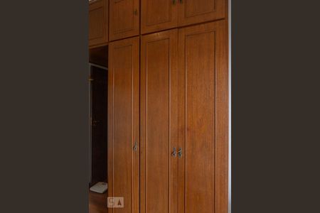 Casa para alugar com 380m², 5 quartos e 4 vagasQuarto 1