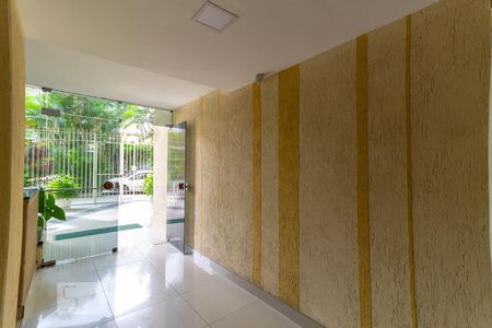 Apartamento para alugar com 65m², 2 quartos e 1 vagaHall de Entrada