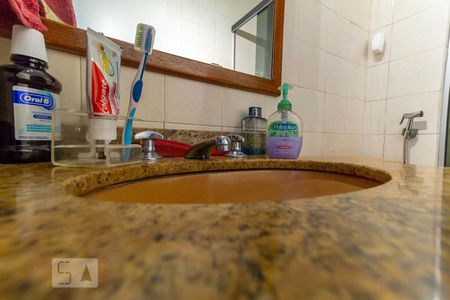 Apartamento para alugar com 65m², 2 quartos e 1 vagaBanheiro Social