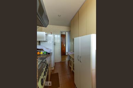 Apartamento para alugar com 65m², 2 quartos e 1 vagaCozinha