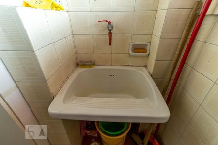 Apartamento para alugar com 65m², 2 quartos e 1 vagaÁrea de Serviço